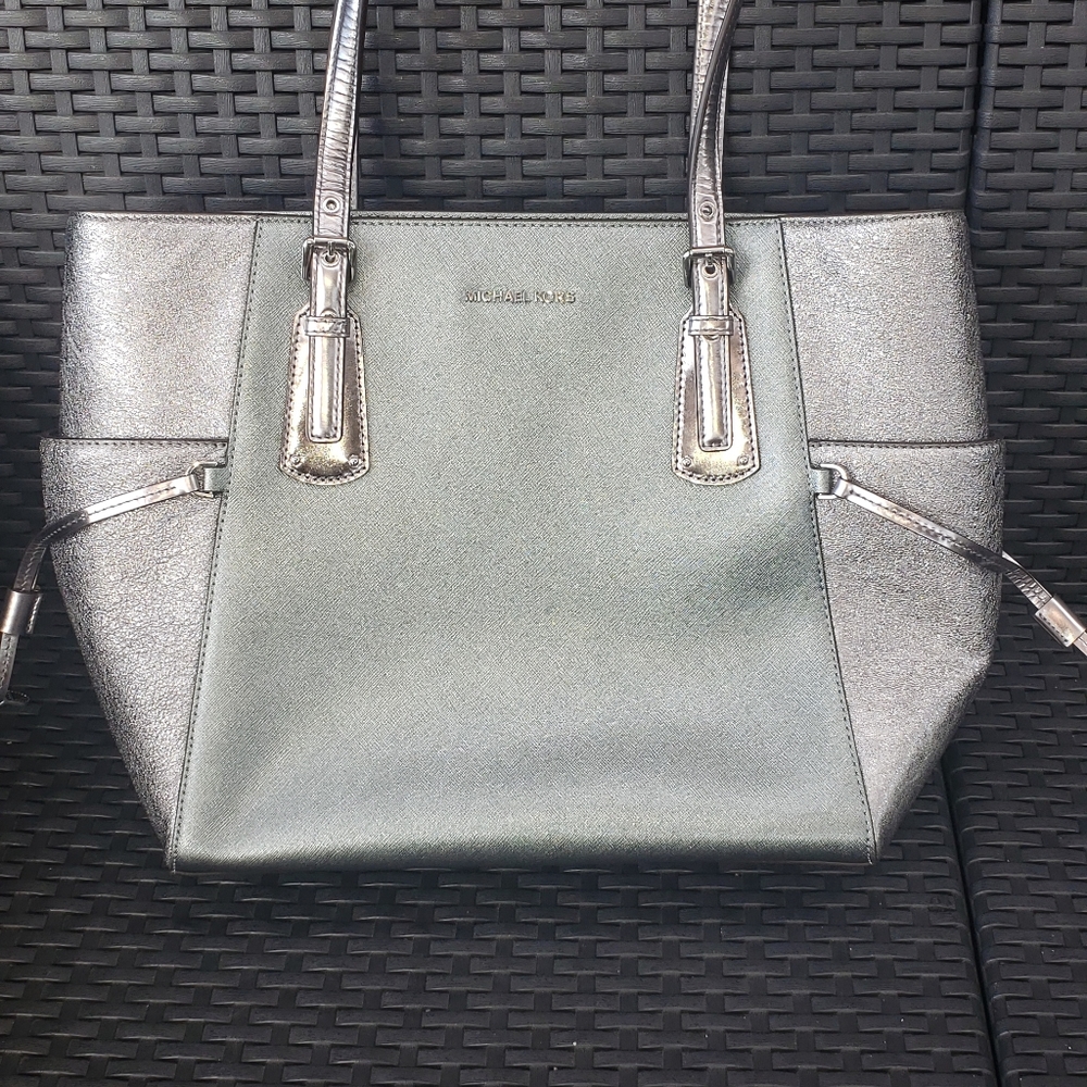 Michael Kors Tote